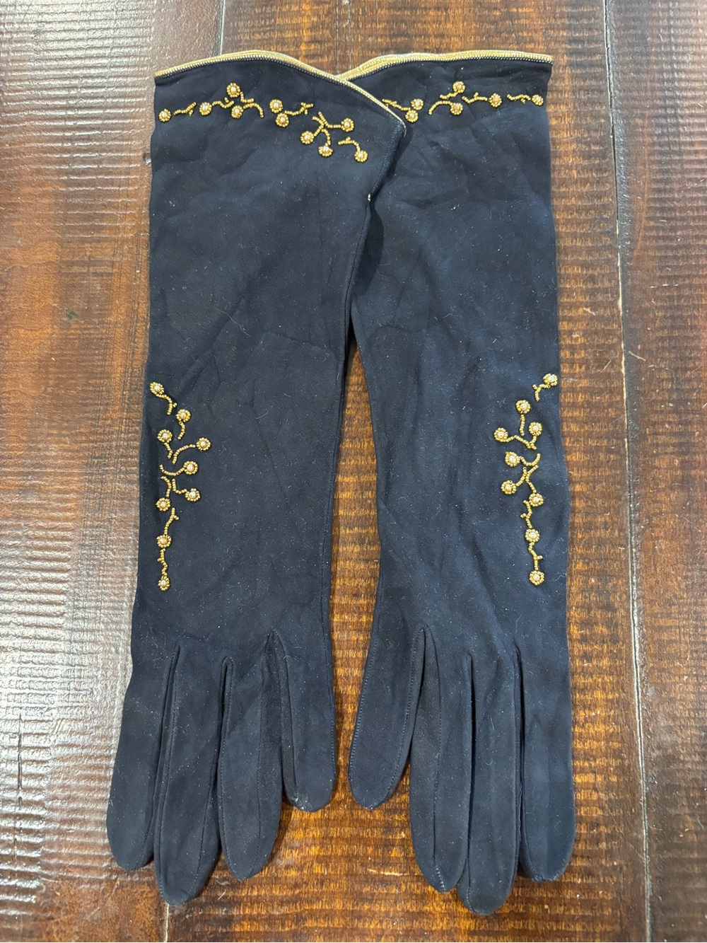 Vintage Freddy-Gants Paris Gloves Nubuck